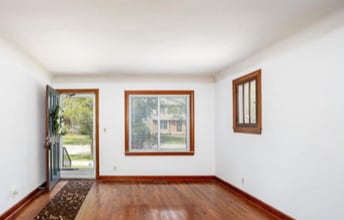 2073 Ridgemont Rd in Grosse Pointe Woods, MI - Foto de edificio - Building Photo