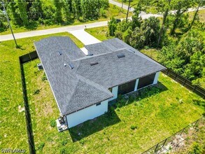 1229 Augusta St E in Lehigh Acres, FL - Building Photo - Building Photo