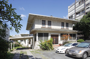 1420 Piikoi St Apartments