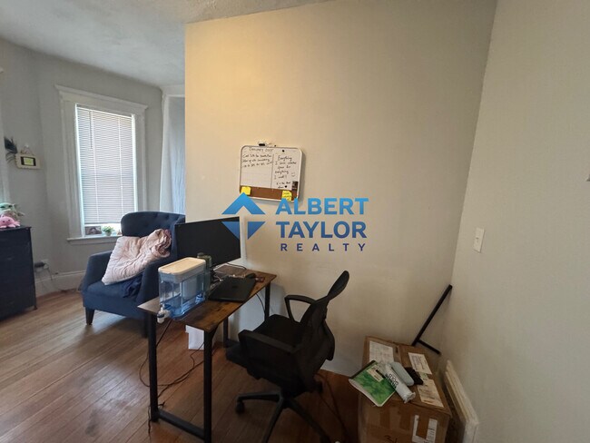 528 Cambridge St, Unit 1