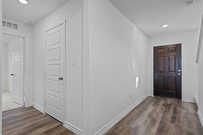 812 Heartseed Ave in New Braunfels, TX - Building Photo - Building Photo