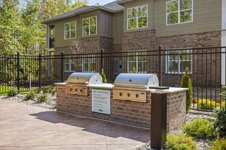 BroadAcre Apartments of McCordsville in McCordsville, IN - Foto de edificio - Building Photo