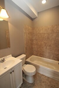 1017 St Paul St - 12