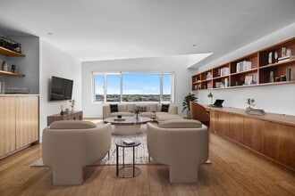 141 Dorchester Ave in Boston, MA - Building Photo - Building Photo