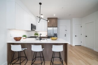 10 Brinkerhoff St in Jersey City, NJ - Building Photo - Building Photo