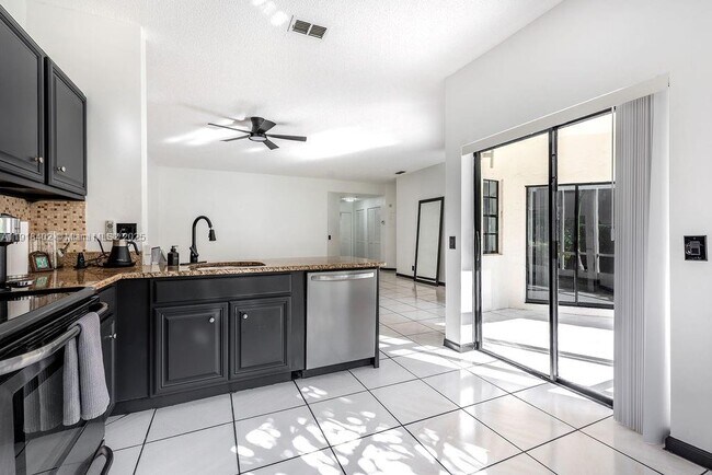 property at 6641 Via Regina