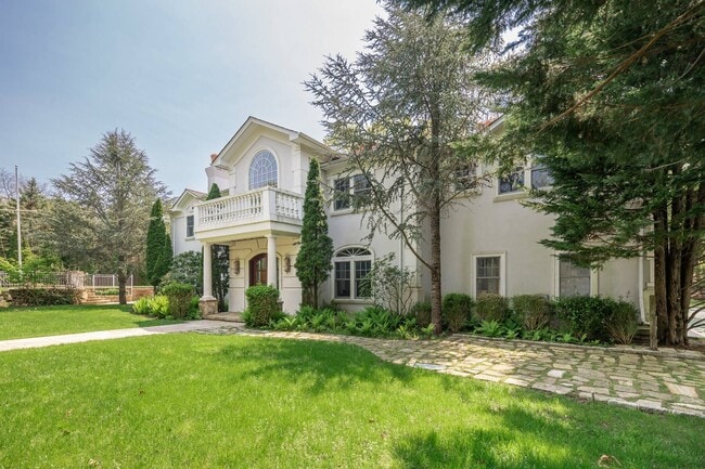 property at 47 Lincoln Ave