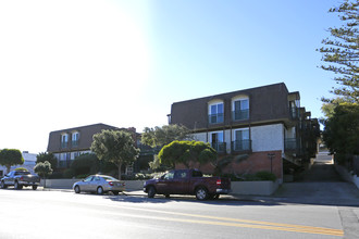 The Chateau Apartments in Pacific Grove, CA - Building Photo - Building Photo