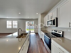 4922 86th Ave NE in Marysville, WA - Building Photo - Building Photo