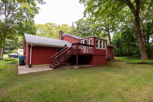 45 Renshaw Rd in Hamden, CT - Building Photo - Building Photo