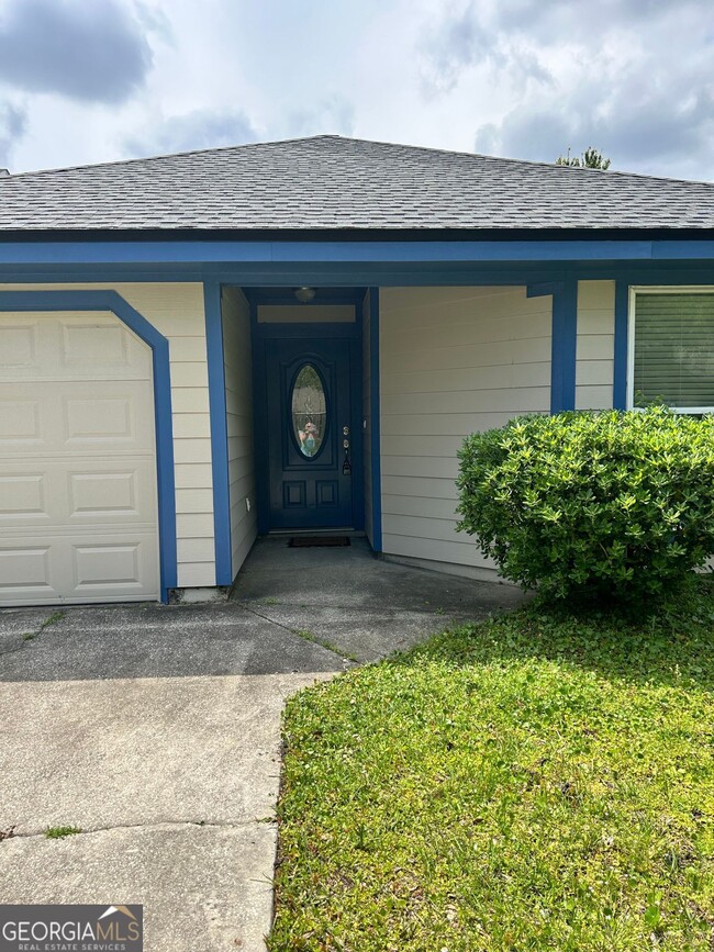 property at 136 Hamilton Dr
