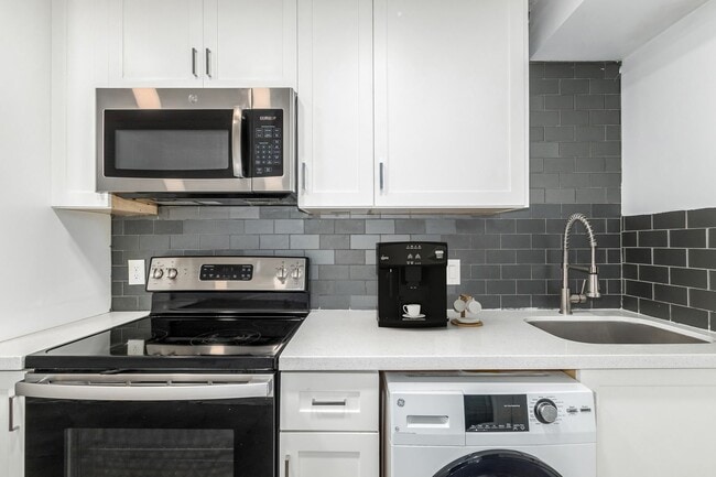 property at 328 E Willetta St