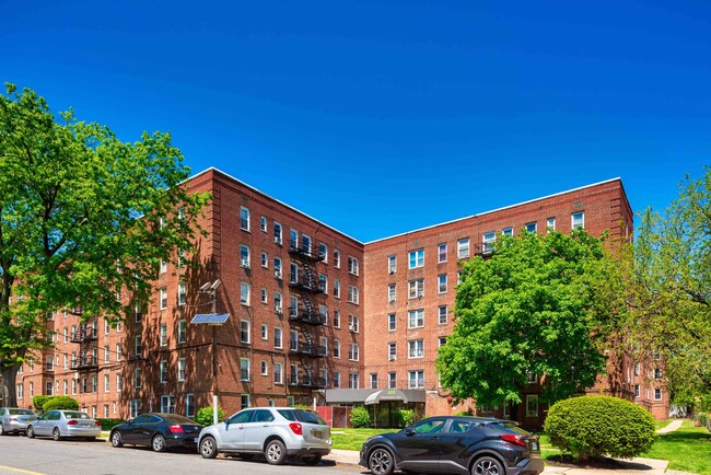 103 Chancellor in Newark, NJ - Foto de edificio - Primary Photo