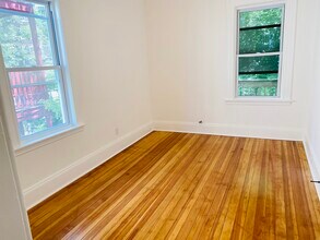 17 Rowell St in Boston, MA - Building Photo - Building Photo