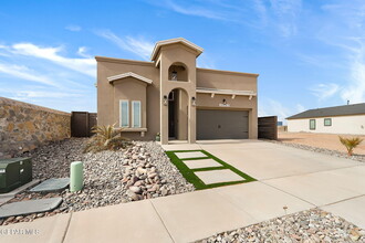 12757 Viendo Norte Dr in El Paso, TX - Building Photo - Building Photo