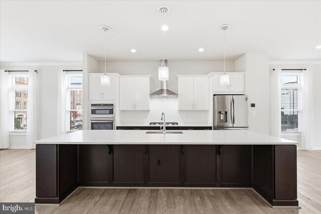 property at 23551 Buckland Farm Terrace