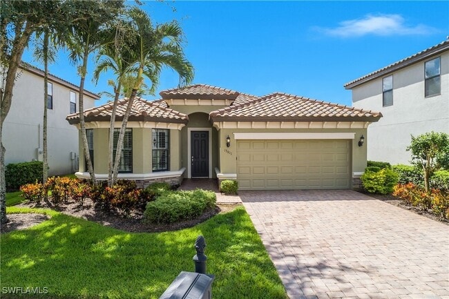 property at 13611 Villa Di Preserve Ln