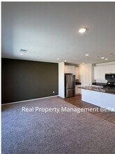 30654 Rodriquez Lp in Menifee, CA - Building Photo - Building Photo