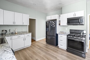 1041 Dorchester Ave, Unit 3 Apartamentos