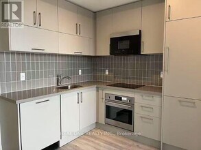 38 Andre de Grasse St in Markham, ON - Building Photo - Building Photo