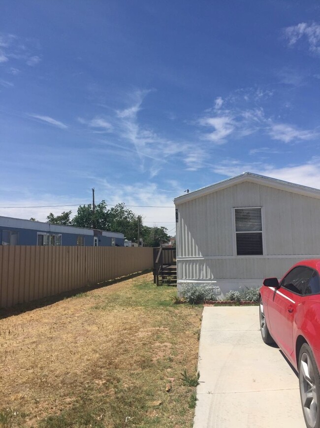 610 S Lee Ave in Odessa, TX - Building Photo - Building Photo