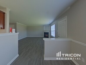 3707 Pimilico Trace Ln in Charlotte, NC - Building Photo - Building Photo