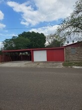 301 E Beck St in Harlingen, TX - Building Photo - Building Photo