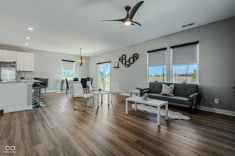 144 Bluestem Ln in New Whiteland, IN - Building Photo - Building Photo