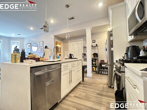 138 Sutherland Rd, Unit 1 in Boston, MA - Building Photo - Building Photo