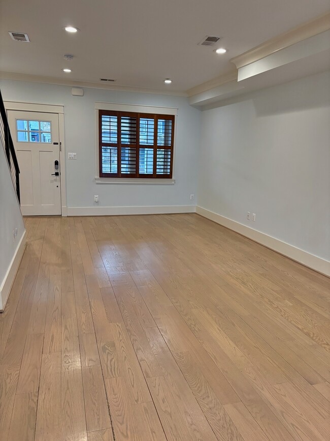 431 Delafield Pl NW in Washington, DC - Building Photo - Building Photo