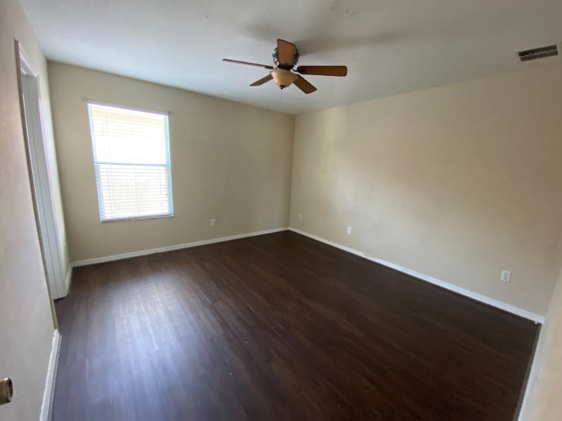 1353 Karok St in Orlando, FL - Foto de edificio