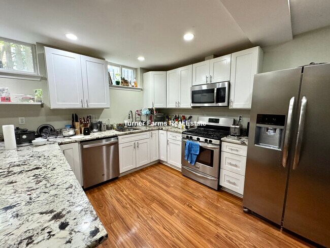 227 Norfolk St, Unit 231-2