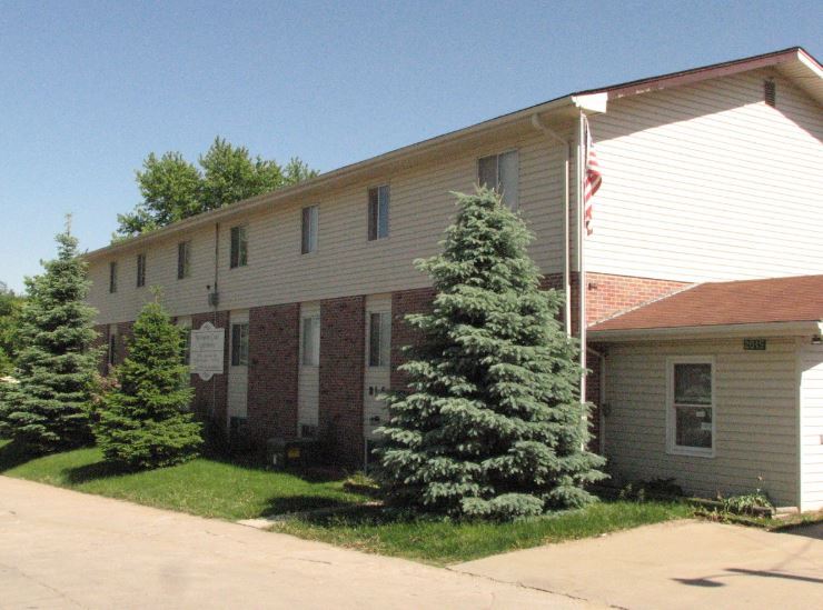 Nottingham Court Apartments Plattsmouth, NE Apartments