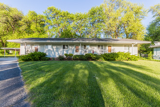 Washita Apartments in Springfield, MO - Building Photo - Other