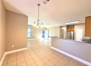 126 Pear St in Covington, LA - Building Photo - Building Photo