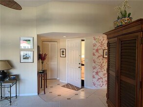 6545 Valen Way in Naples, FL - Building Photo - Building Photo