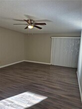 37 Rumson Ct in Smyrna, GA - Foto de edificio - Building Photo