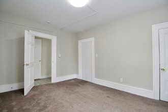 60 Howes St in Springfield, MA - Building Photo - Building Photo