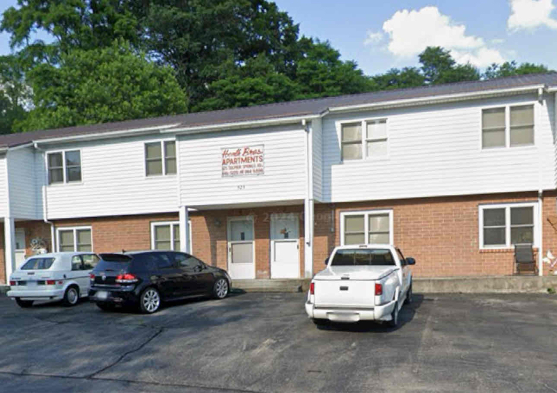 525 Sulphur Spring Rd in Chilhowie, VA - Building Photo