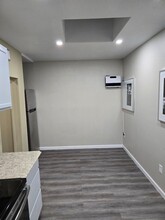 105-12 Liberty Ave in Queens, NY - Building Photo - Building Photo