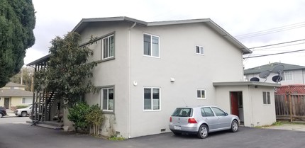 2216 Deborah Dr in Santa Clara, CA - Building Photo - Building Photo