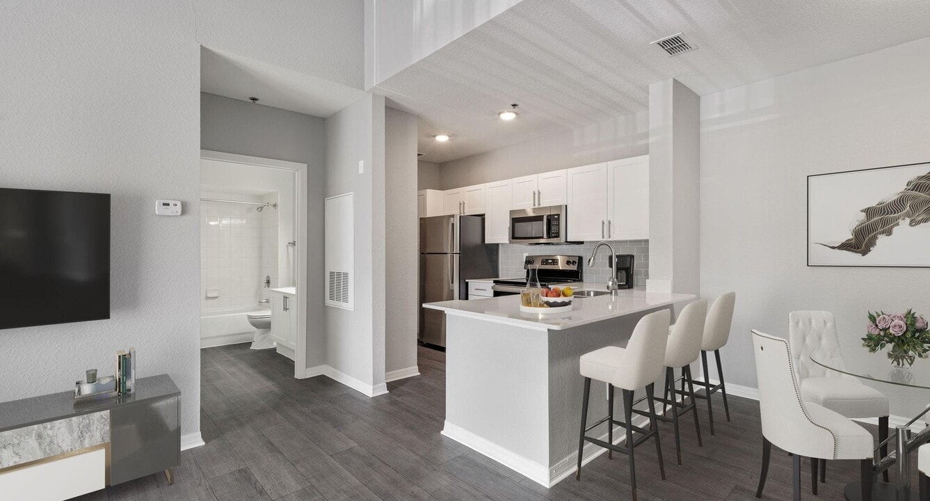 Aspire at Gateway in Pinellas Park, FL - Building Photo