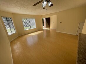 14431 Chadron Ave, Unit XN3 in Hawthorne, CA - Building Photo - Building Photo