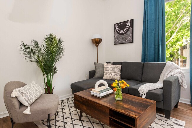 property at 1096 Piedmont Ave NE
