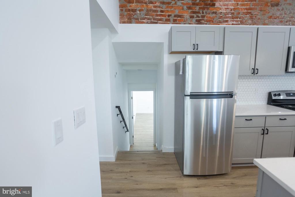 3945 Lancaster Ave in Philadelphia, PA - Building Photo