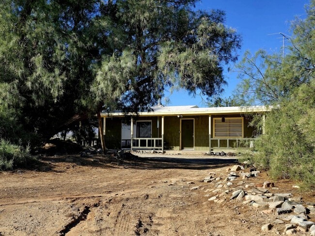 82975 Sullivan Rd in Twentynine Palms, CA - Building Photo - Building Photo