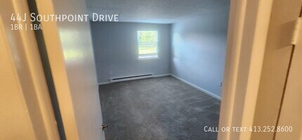 44 Southpoint Dr in Amherst, MA - Building Photo - Building Photo