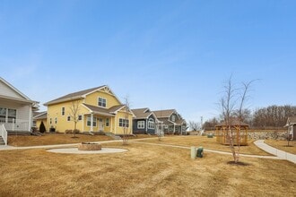 9924 Peach Leaf Ln in Middleton, WI - Building Photo - Building Photo