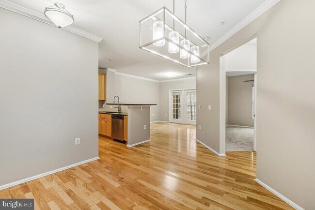 11800 Old Georgetown Rd in Rockville, MD - Building Photo - Building Photo