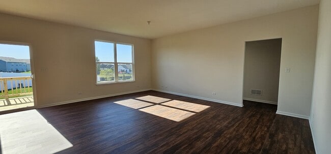 2314 Tyler Trail in McHenry, IL - Building Photo - Building Photo